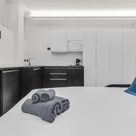 ミラノPab60 -Crescenzago-Luxury Blue Houseアパートメント エクステリア 写真